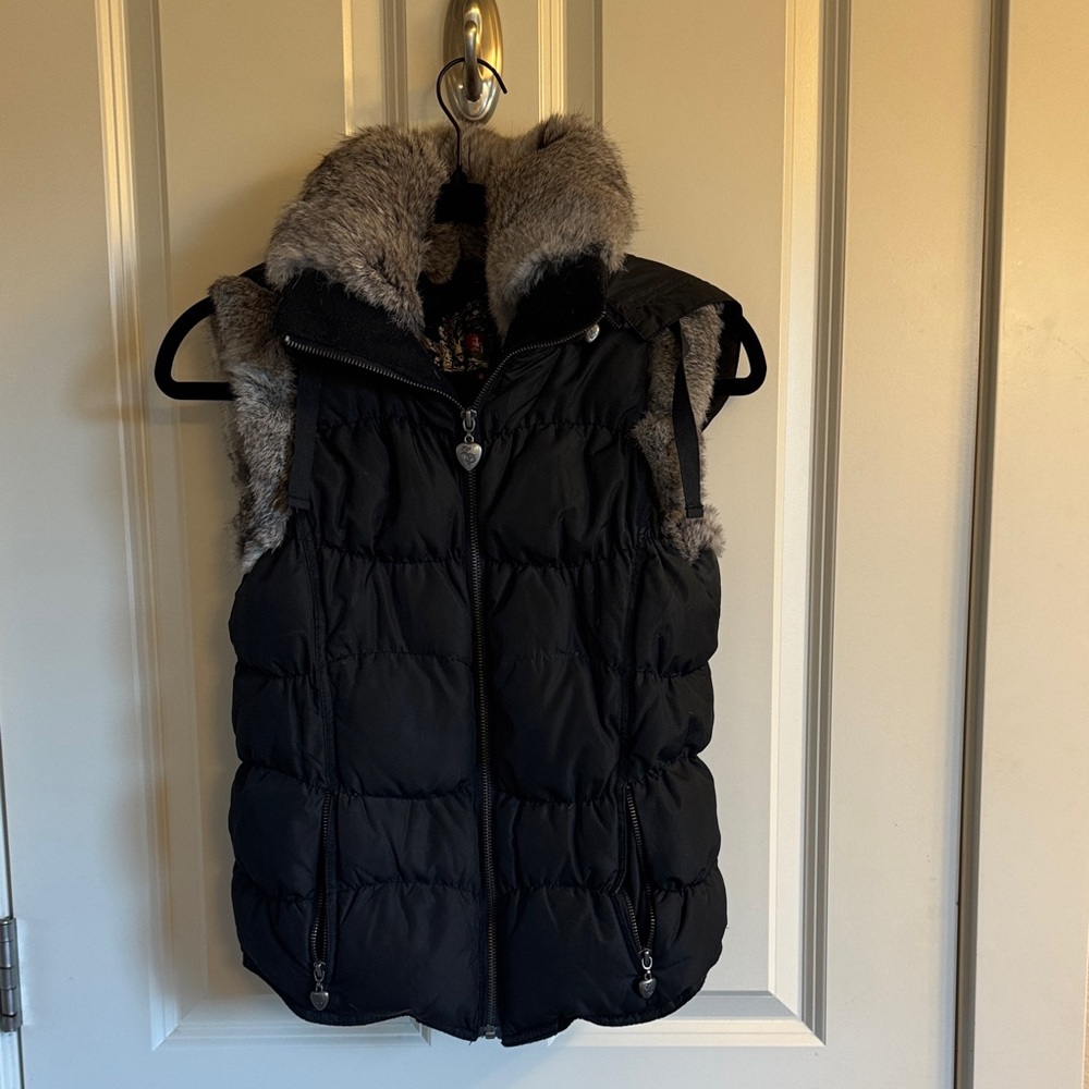 Twisted Heart Removable Hood Puffer Vest with Fur Trim. 4 Color Options.